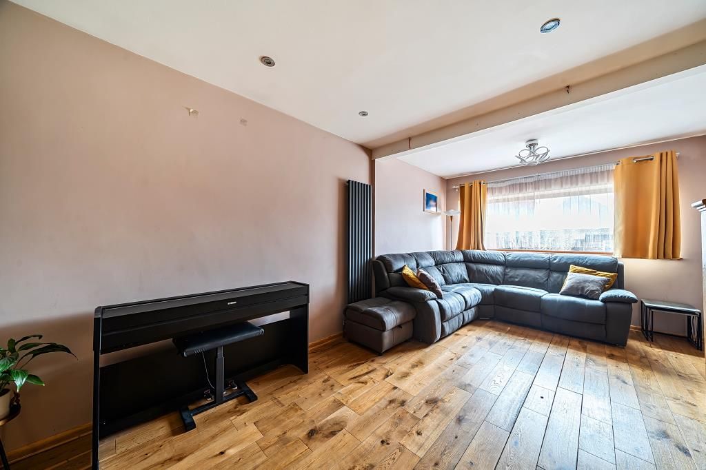 Property photo 2 of 22 Reception Room