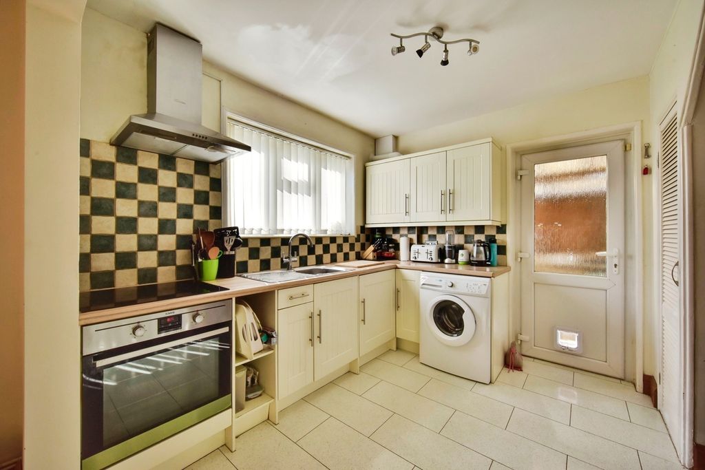 Property photo 2 of 18 Pbox-Img.Jpg