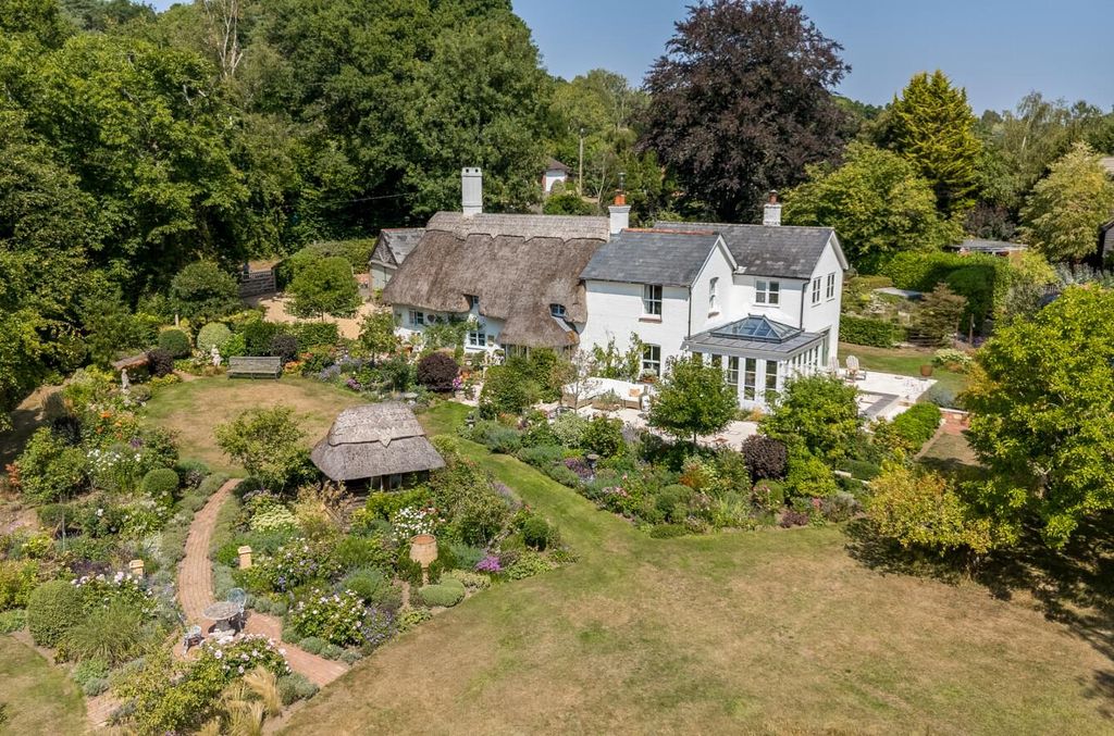 Property photo 3 of 20 Image