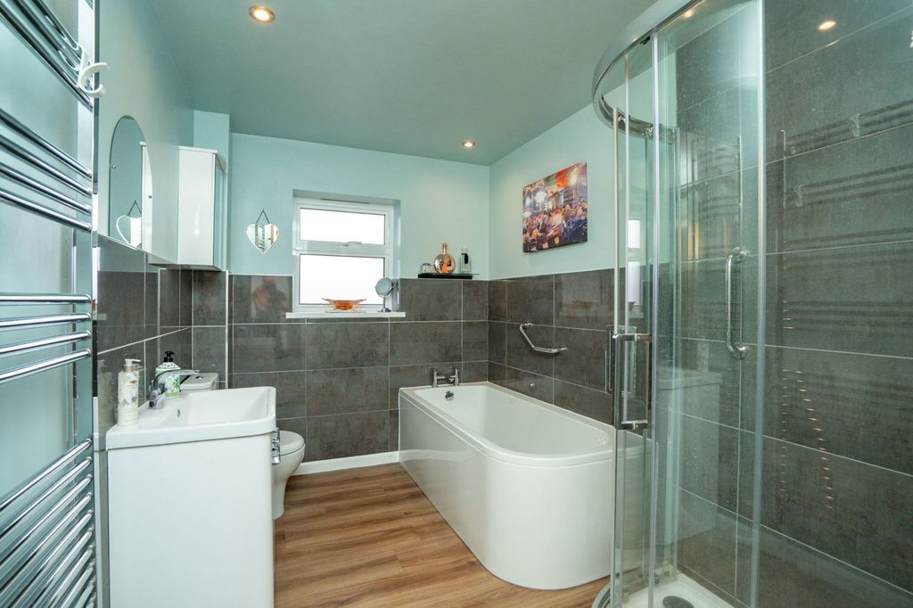 Additional image 29 of 4 bed detached house for saleMakindye Lodge, Victoria Road, Malvern WR14