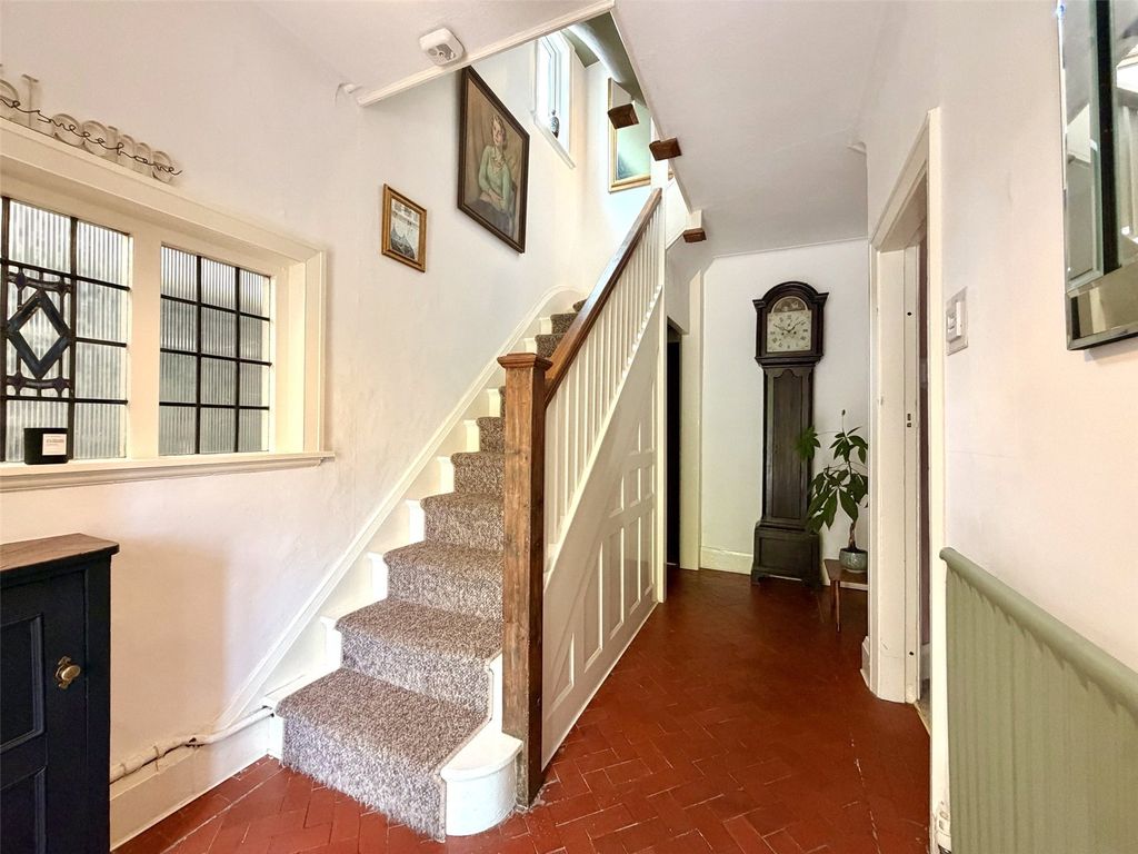 Property photo 3 of 32 Hallway