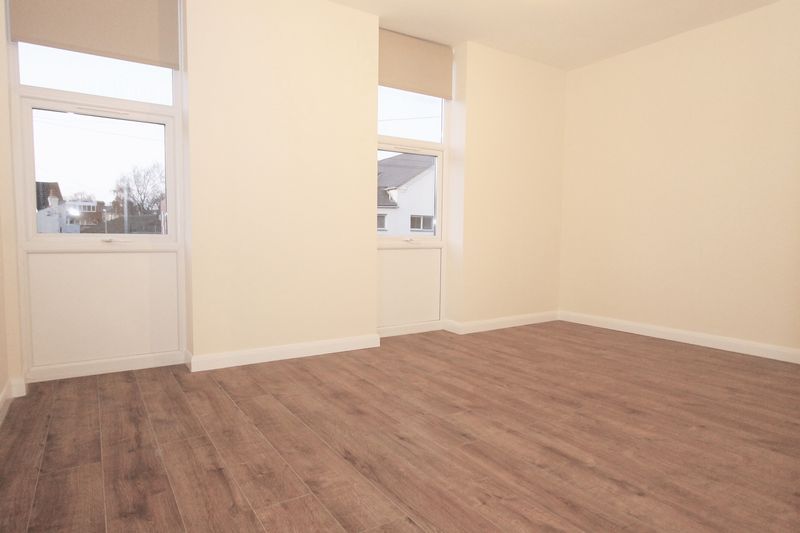 Property photo 3 of 4 Photo 7