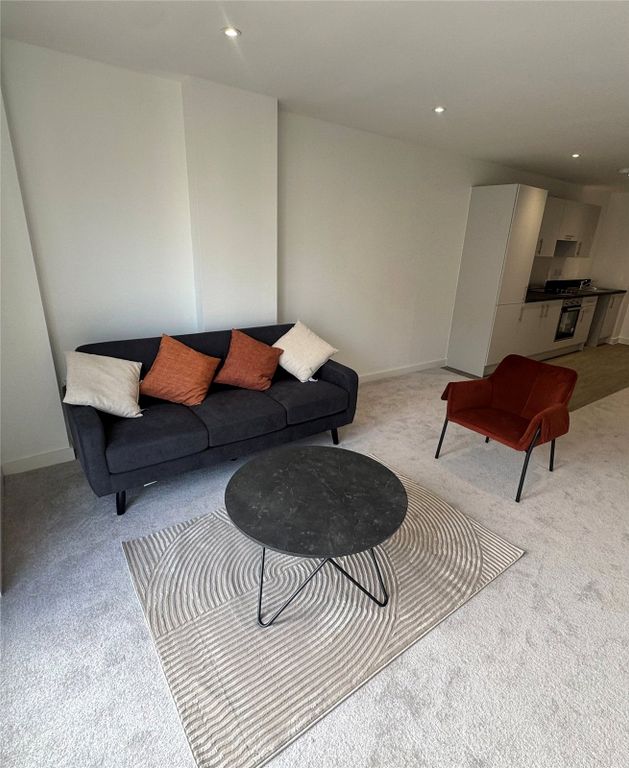 Property photo 3 of 4 Picture No. 04