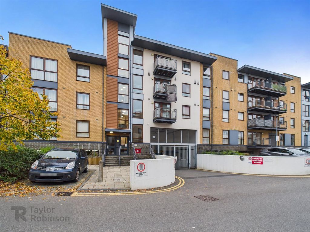 Property photo 1 of 9 3E331B29d226494d875Db6c91Dd018dc_100_Cam02600G0-Pr
