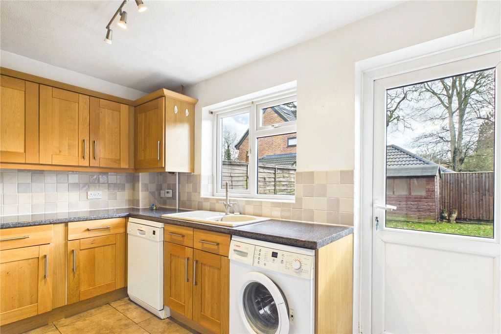 Property photo 3 of 12 Picture No. 20