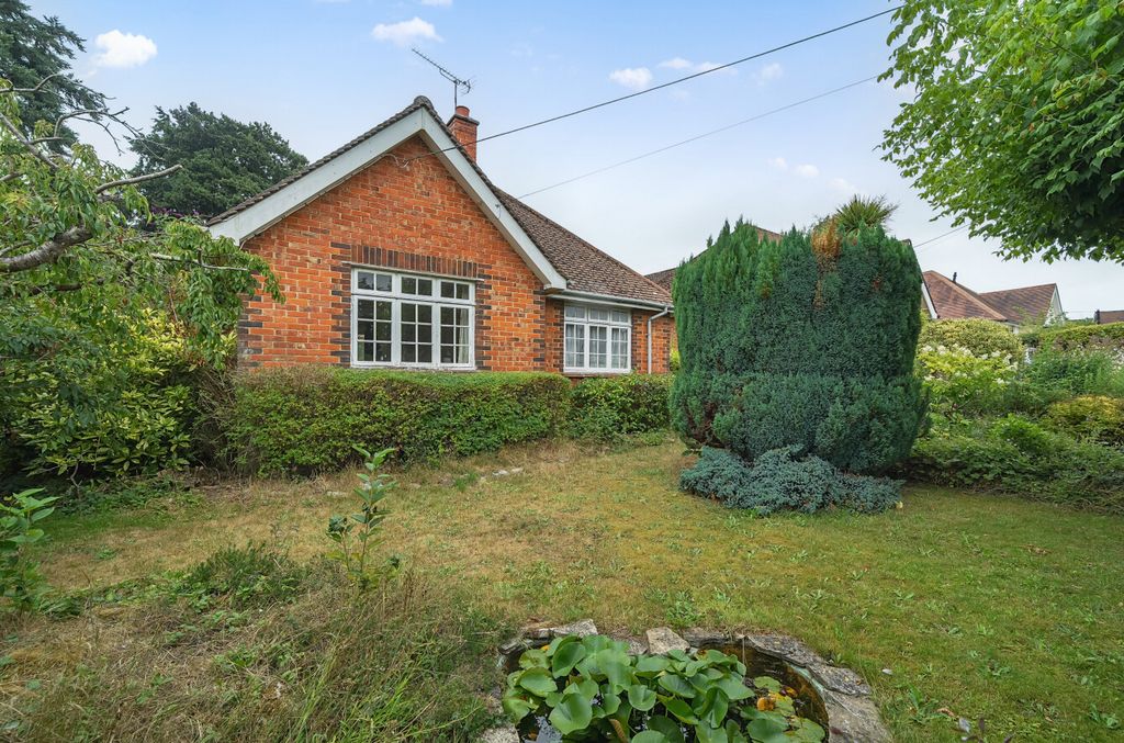 Property photo 2 of 14 1329442-15-68829E...