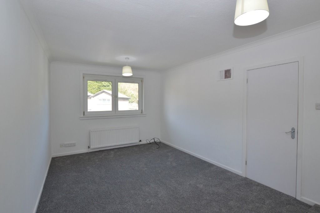 Property photo 2 of 8 Photo 2