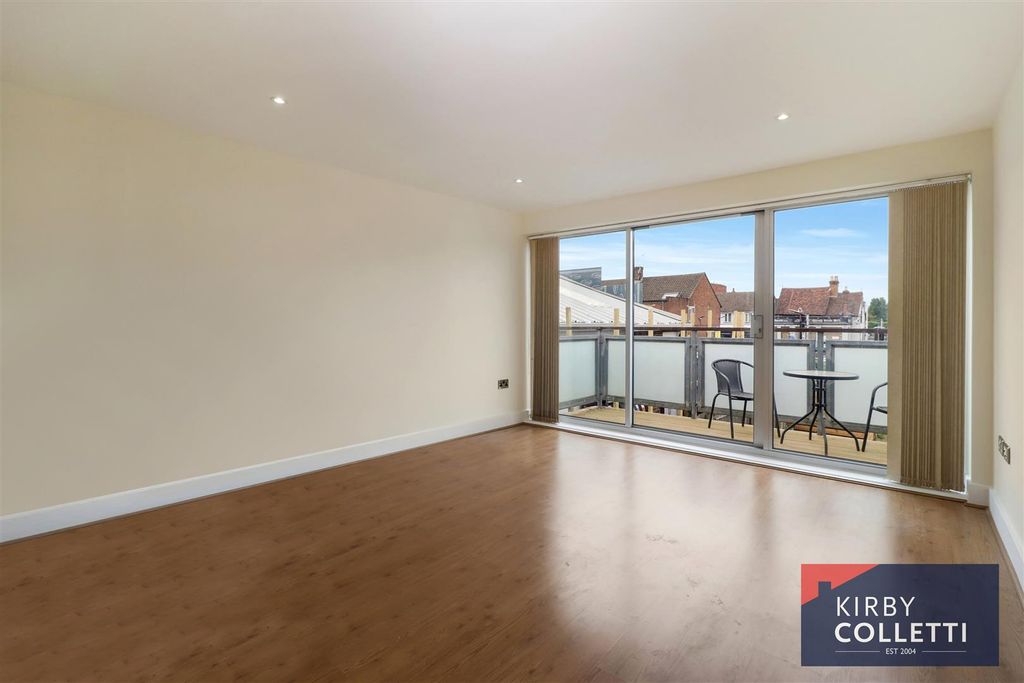 Property photo 2 of 15 Open Plan Kitchen/Living Room