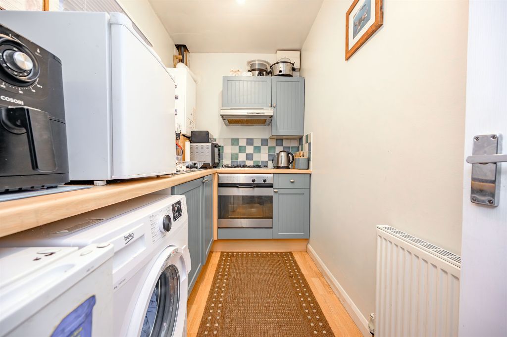 Property photo 3 of 5