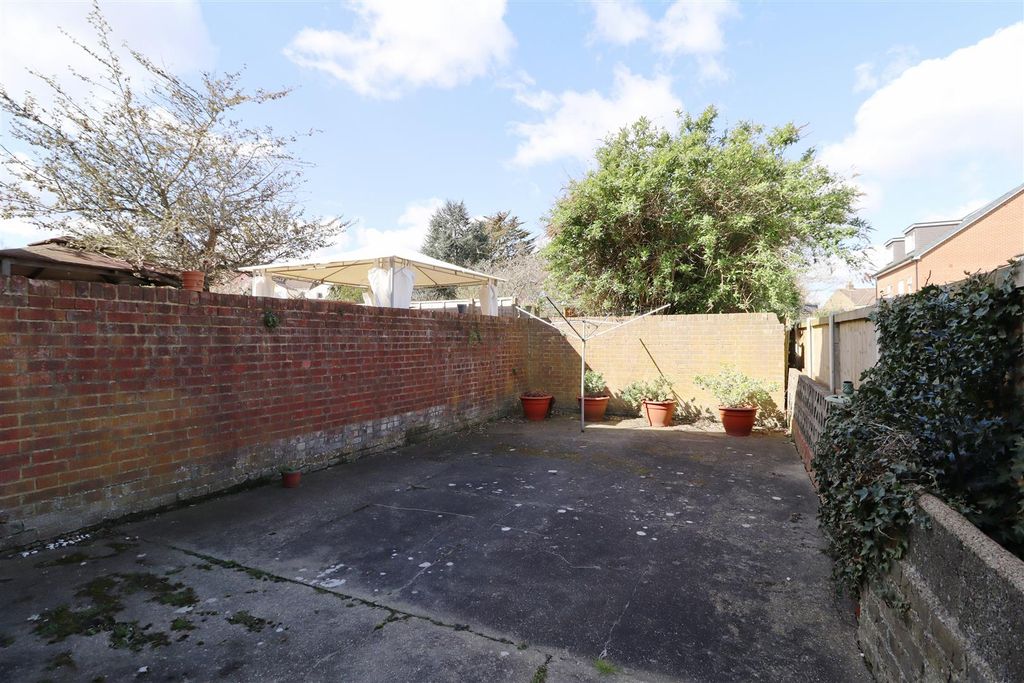 Property photo 3 of 9 Rear_Pe.Jpg