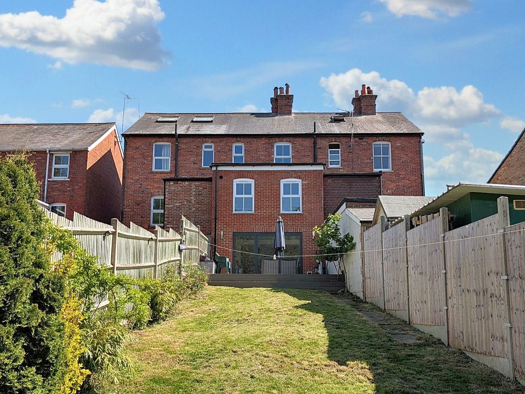 Property photo 2 of 15