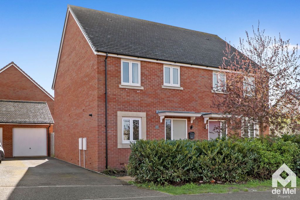 Property photo 1 of 16 Photo 16