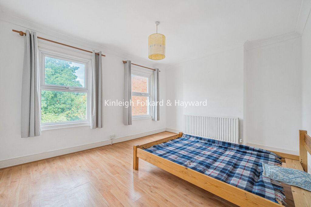 Property photo 3 of 18 Picture No. 13