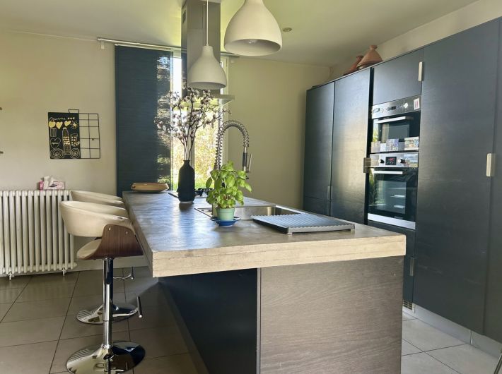 Property photo 3 of 29