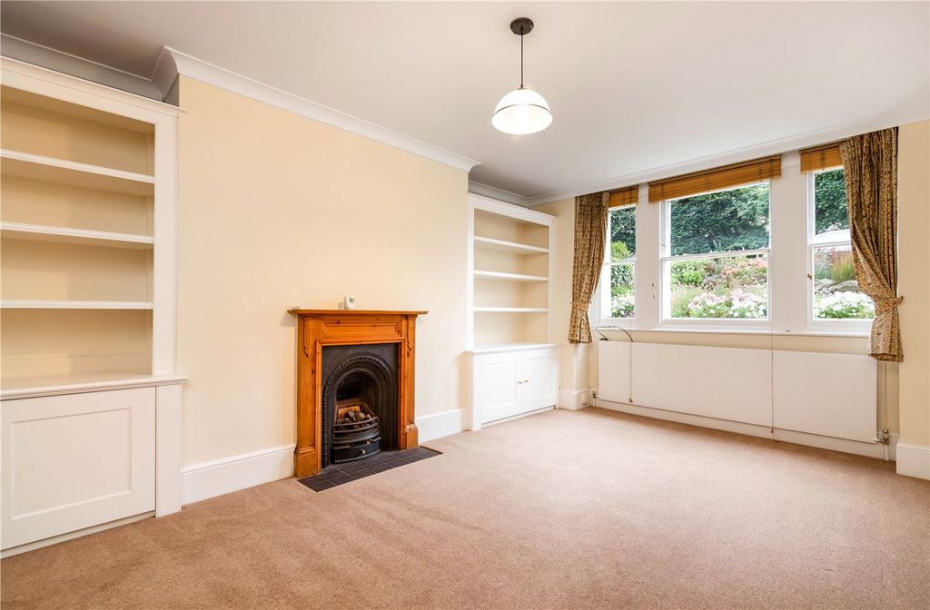 Property photo 1 of 8 Picture No. 02