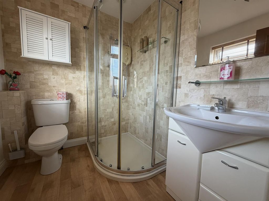 Additional image 16 of 4 bed property for saleConiston Close, Daventry NN11