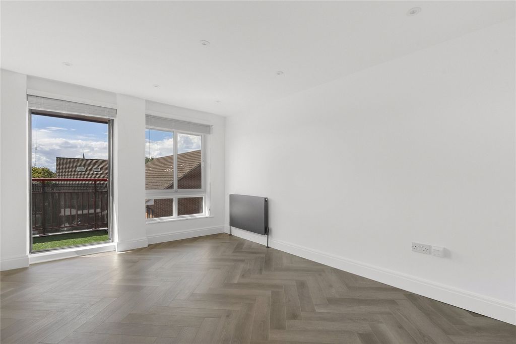 Property photo 2 of 15 Picture No. 09
