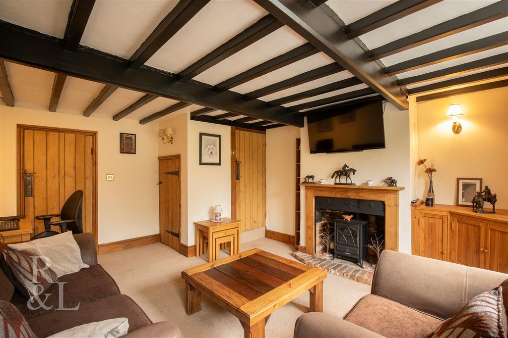 Property photo 2 of 12 5Y8A5944.Jpg