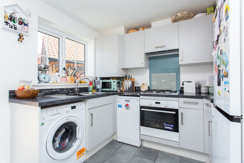 Property photo 2 of 14 Picture 2