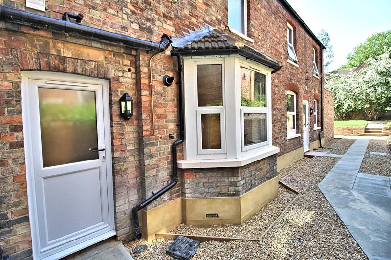 Property photo 1 of 7 Exterior