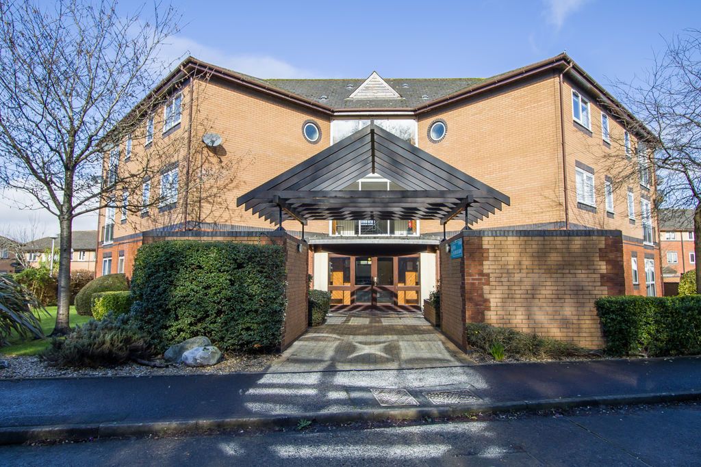 Property photo 1 of 9 Photo 10