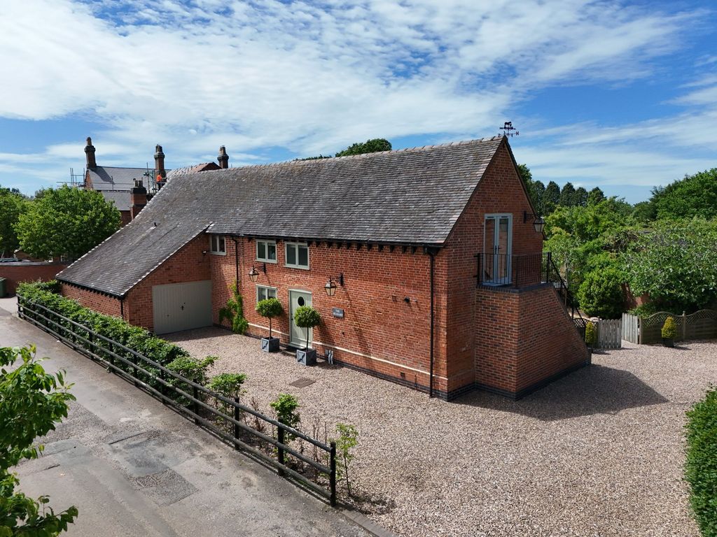 Property photo 1 of 53