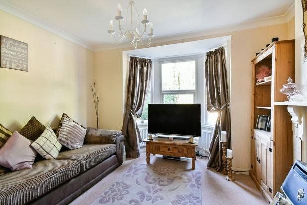 Property photo 2 of 9