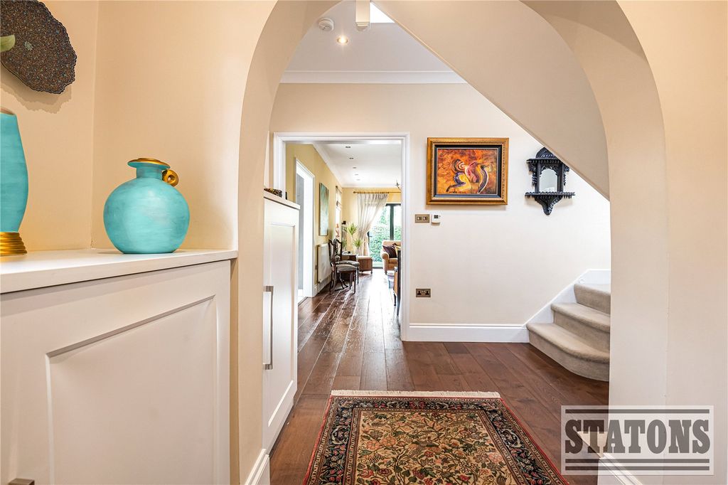 Property photo 3 of 29 Picture No. 60