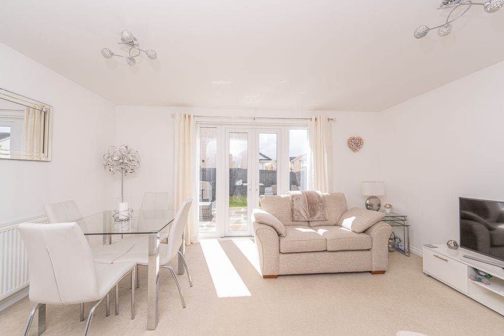 Property photo 3 of 23 Property Image 3