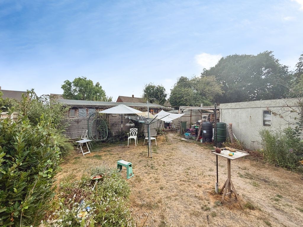 Property photo 2 of 7 Pbox-Img.Jpg