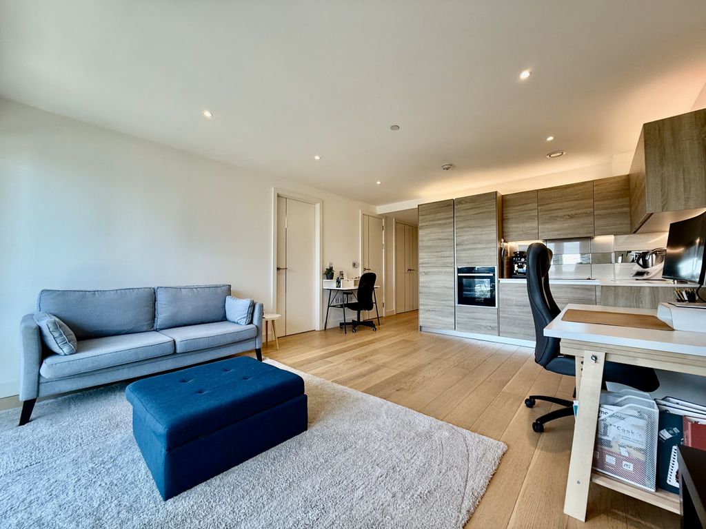 Property photo 1 of 12 One Bedroom Apartment To Rent