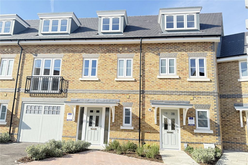 Property photo 1 of 13 External