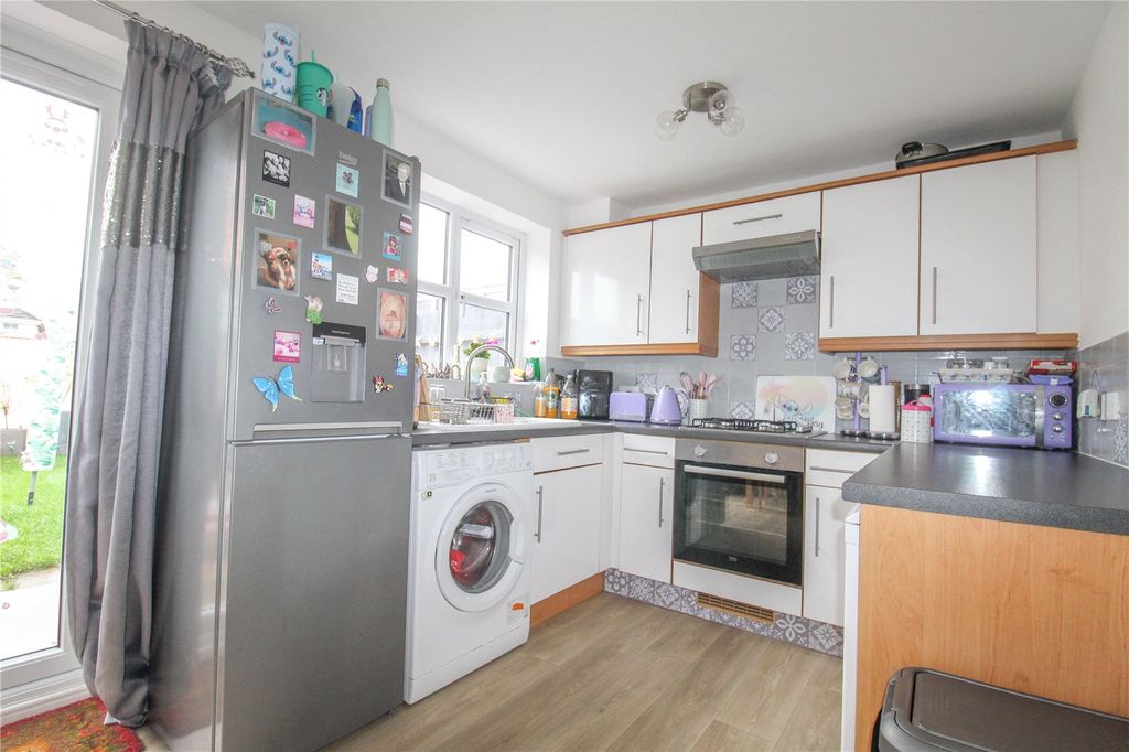 Property photo 3 of 14 Picture No. 19