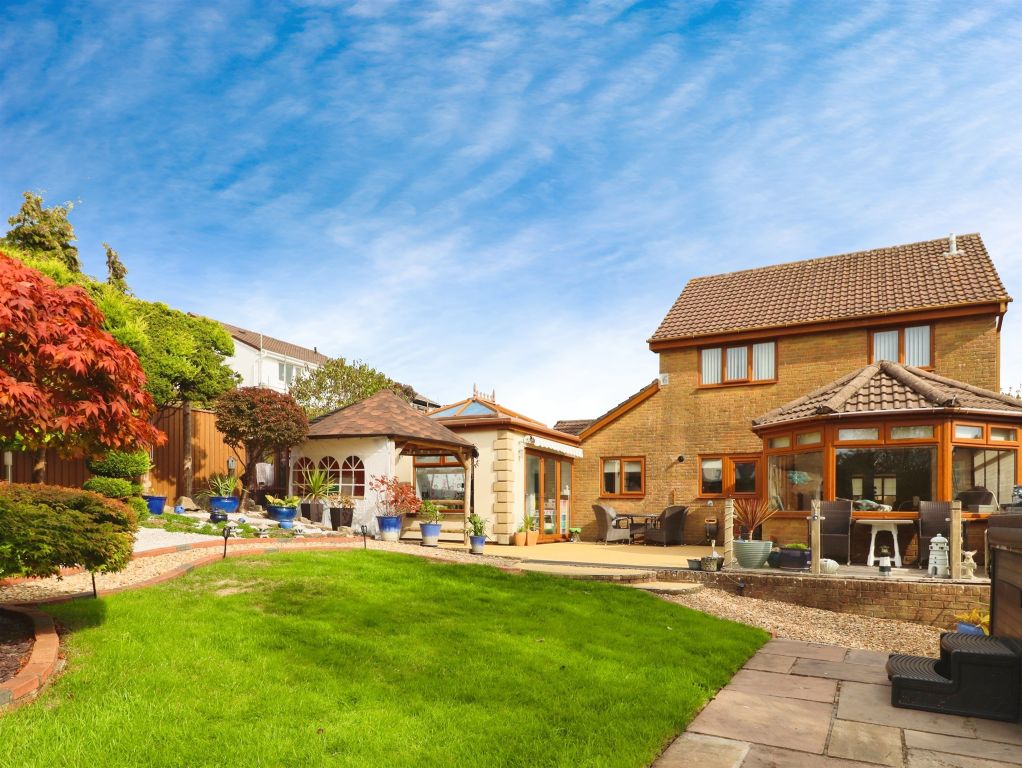 Property photo 3 of 24