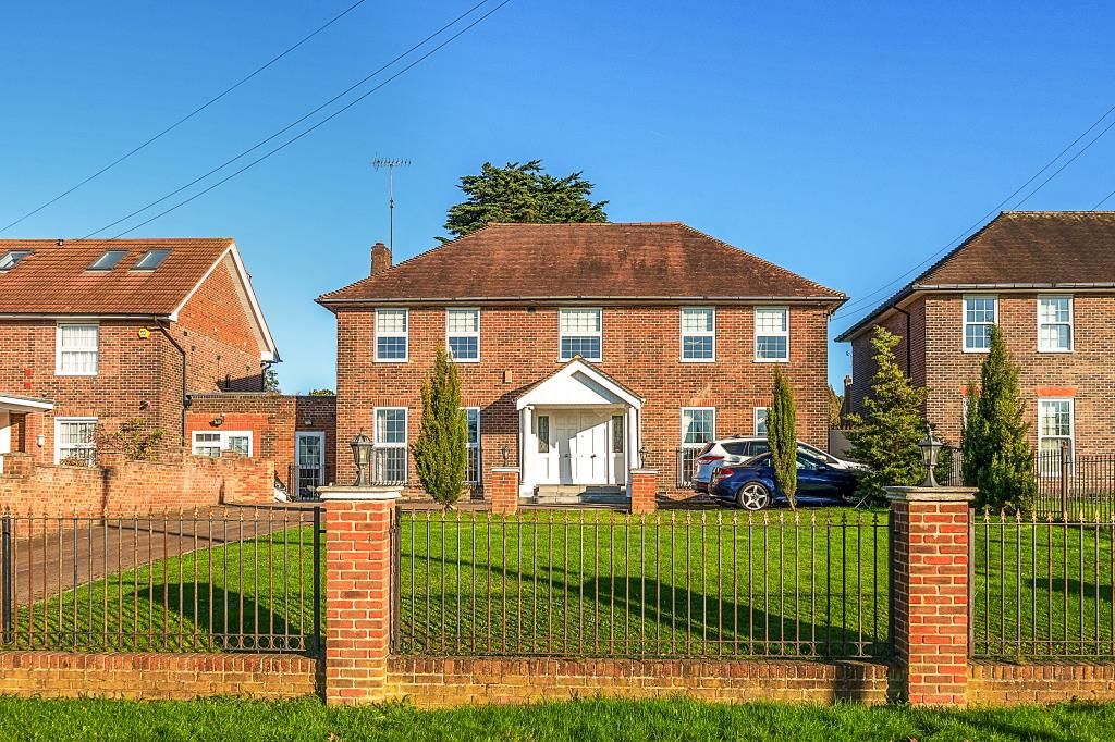 Property photo 1 of 10 External View