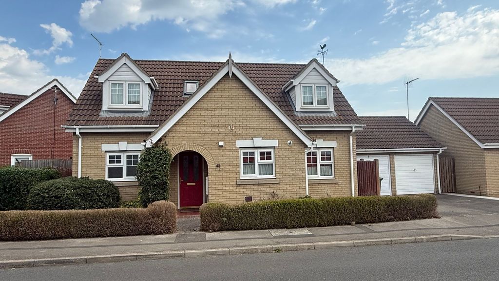Property photo 1 of 17