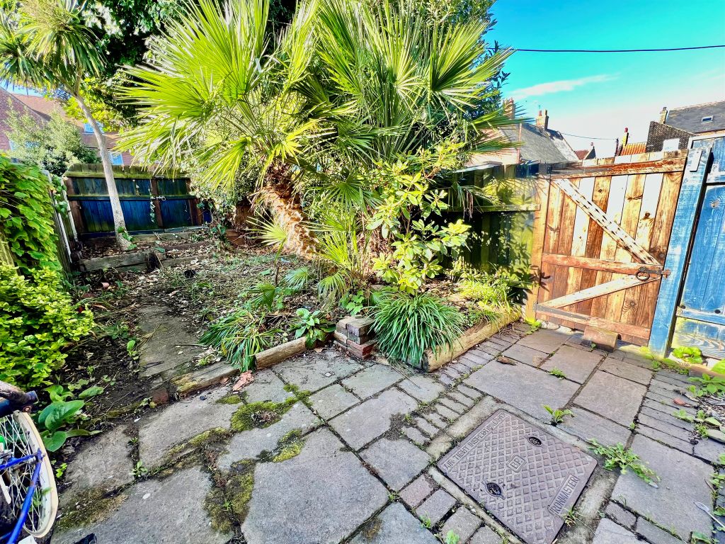 Property photo 3 of 9