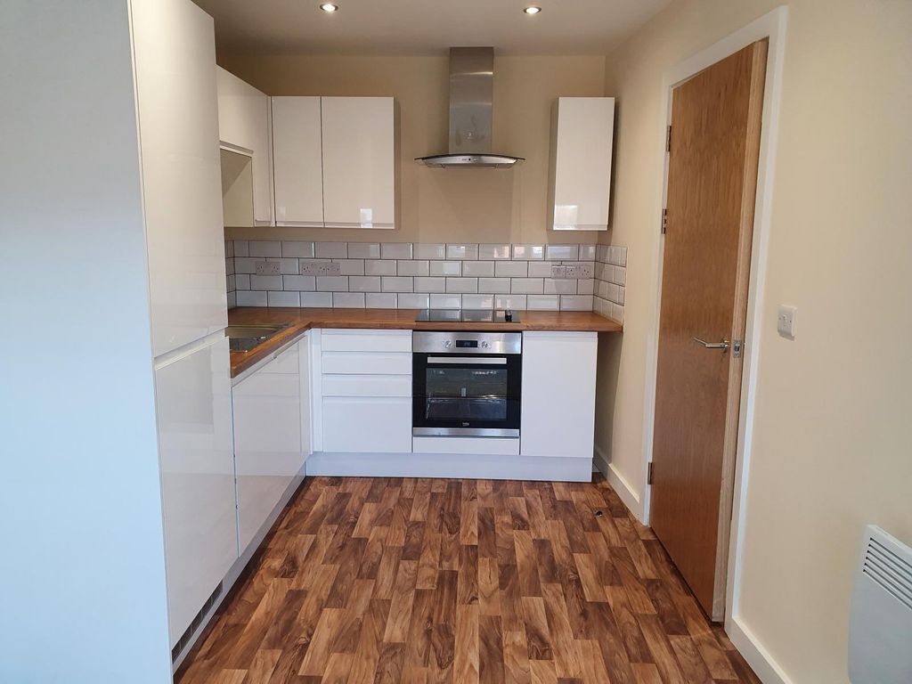 Property photo 2 of 18 Gallery