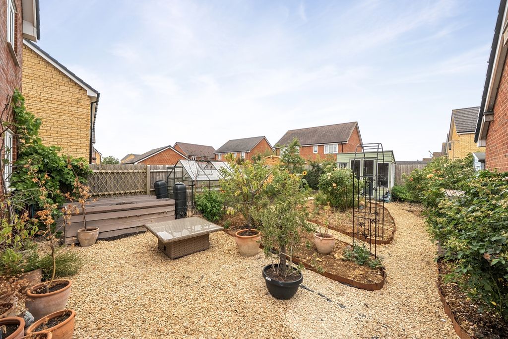 Property photo 3 of 22 1499632 (3)