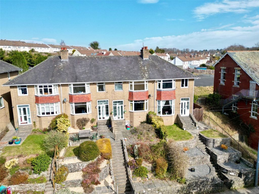 Property photo 1 of 16 Picture No. 04