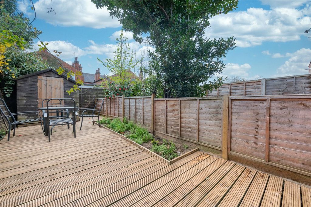 Property photo 2 of 10 Picture No. 27