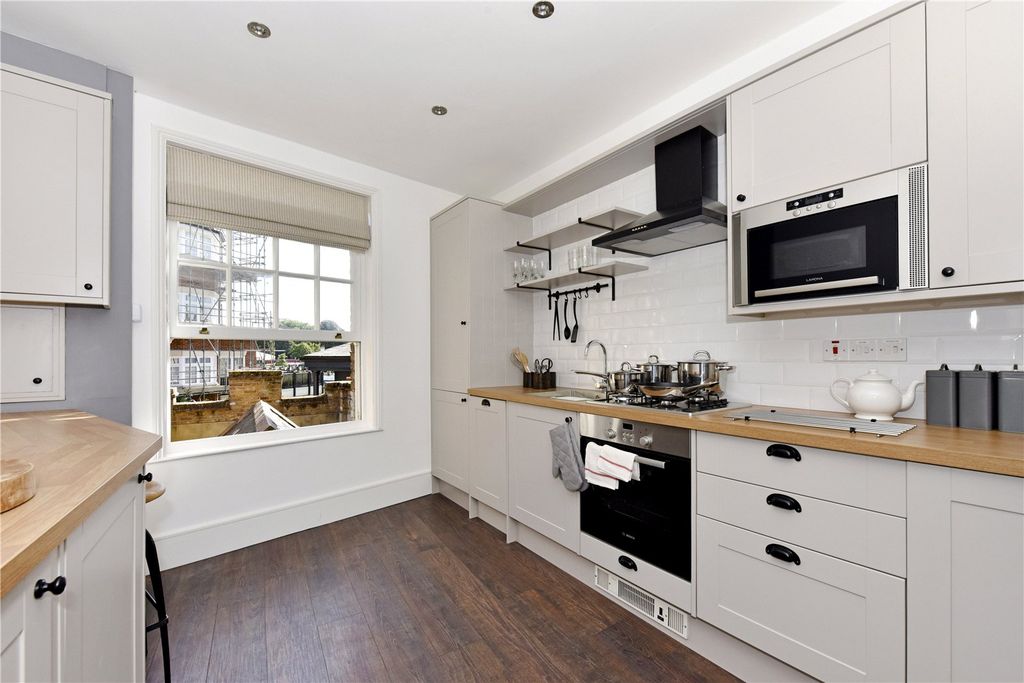 Property photo 3 of 13 Picture No. 07