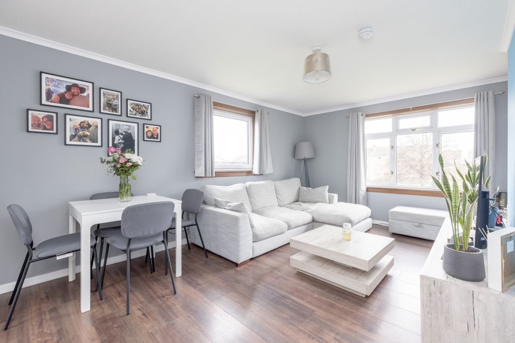 Property photo 2 of 14 Property Image 2