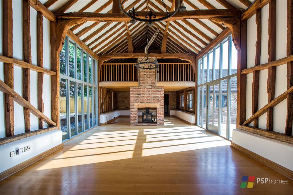 Property photo 2 of 30 Drawing Room