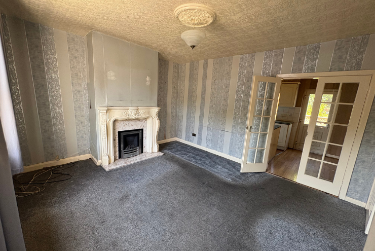 Property photo 2 of 8
