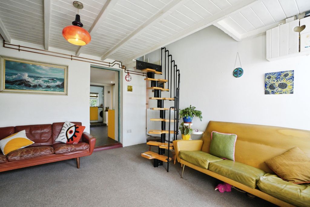 Property photo 1 of 29