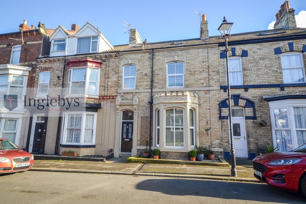 Property photo 1 of 28