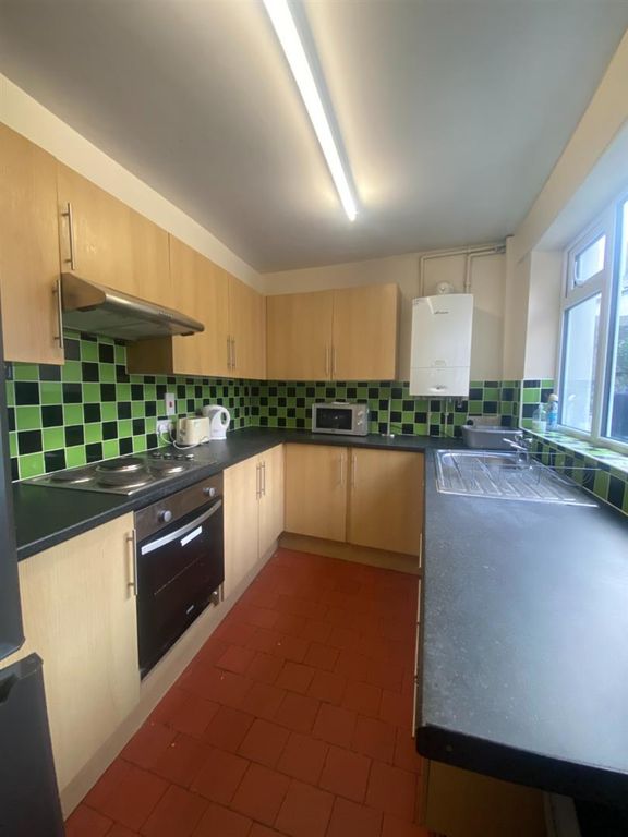 Property photo 2 of 11 Img_1208.Jpg