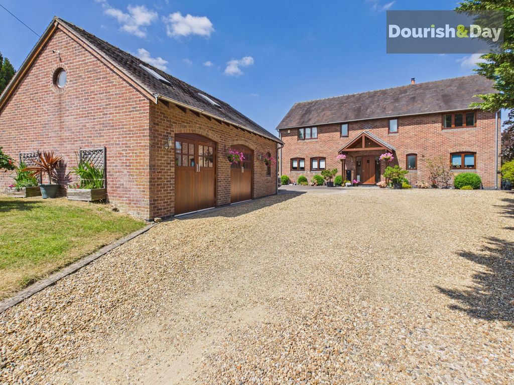 Property photo 1 of 36