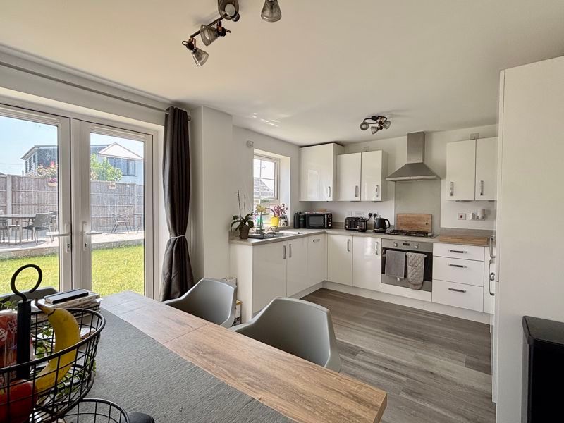 Property photo 2 of 12 Kitchen/Diner